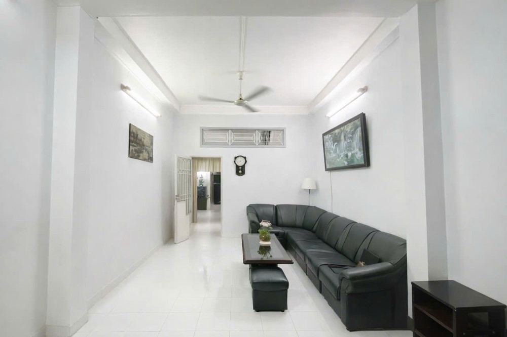 Nhà phố trung tâm Quận 10, HXH Gần Nguyễn Tri Phương – nơi ở và làm ăn thuận