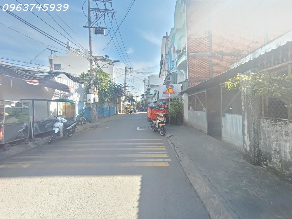 Bán nhà mặt tiền đường số Hiệp Bình Chánh, 95m2, 5 tầng mới, 10.8 tỷ