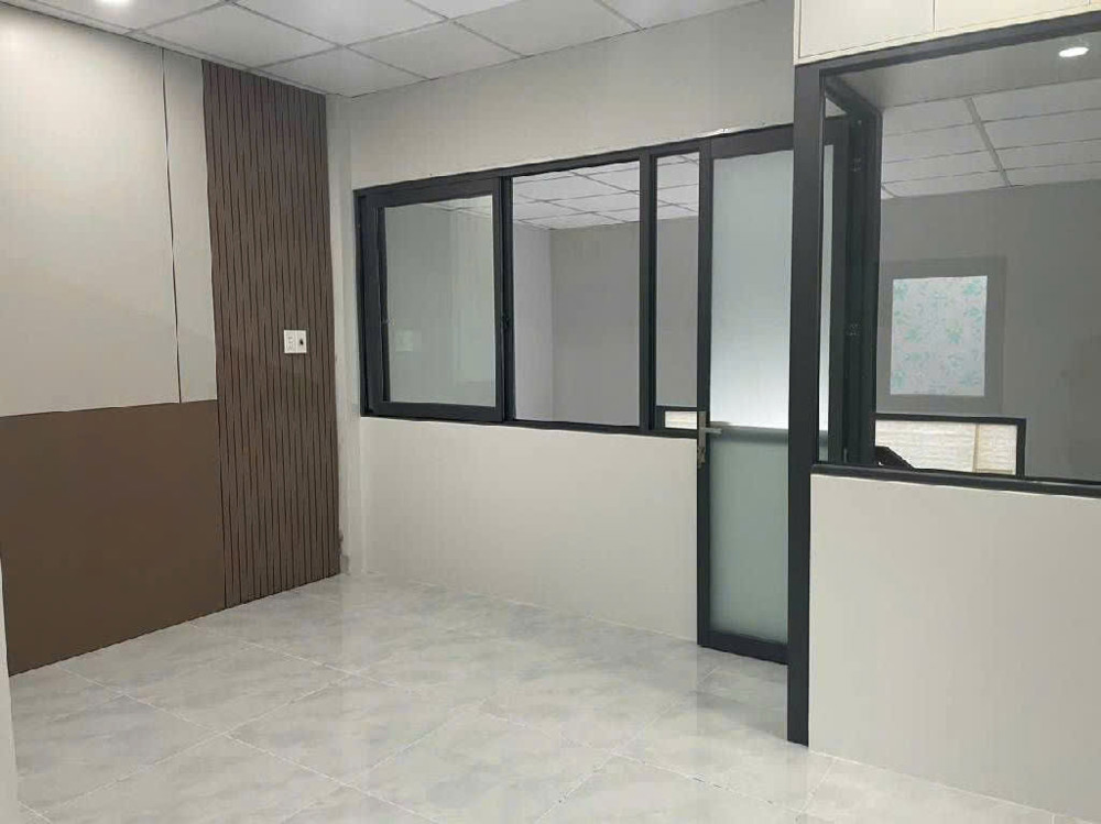 Nhà nhỏ xinh đón tết chỉ với 4ty,ngay trung tâm quận 2 đường Nguyễn Tuyển