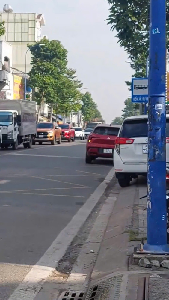 BÁN GẤP NHÀ MẶT TIỀN LÊ THỊ HÀ – HÓC MÔN – HÀNG HIẾM GIỮA TRUNG TÂM!