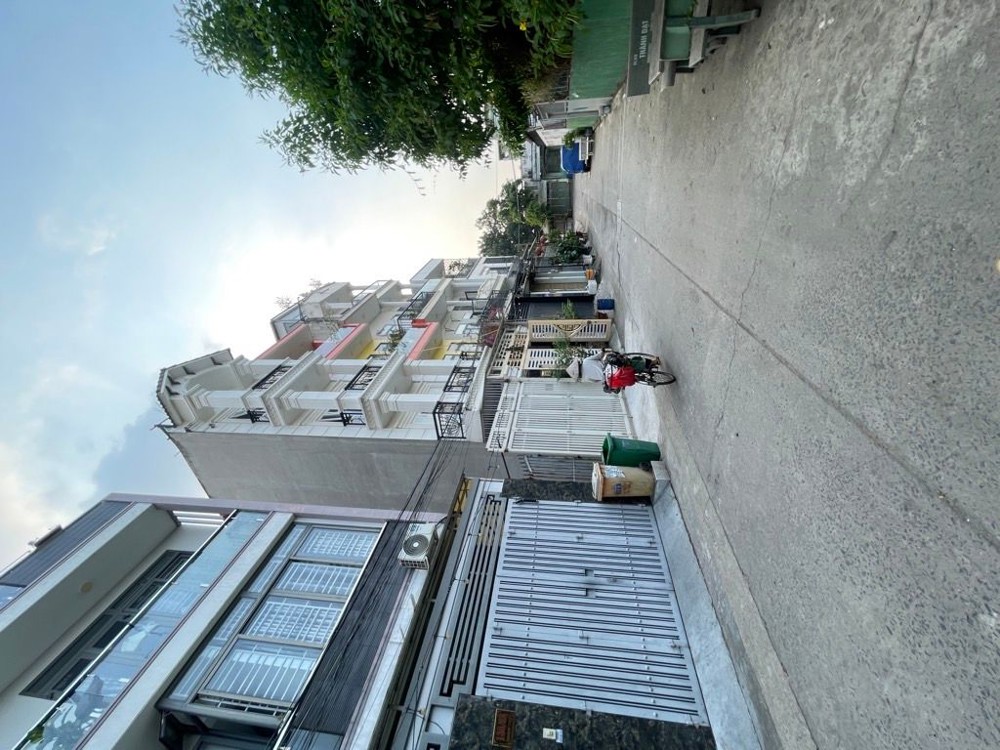 Bán nhà 2 tầng 3PN, Sổ Hồng, 56m2, đường Phan Văn Hớn, Đông Hưng Thuận, Q.12. Giá 4.6 tỷ.HXH