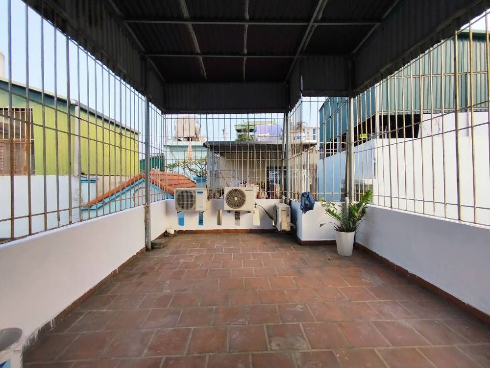 🏠 Ngã tư Trương Định  31m²  5 tầng
🚶 Ngõ nông, rộng thoáng  Gần phố_8,2 Tỷ