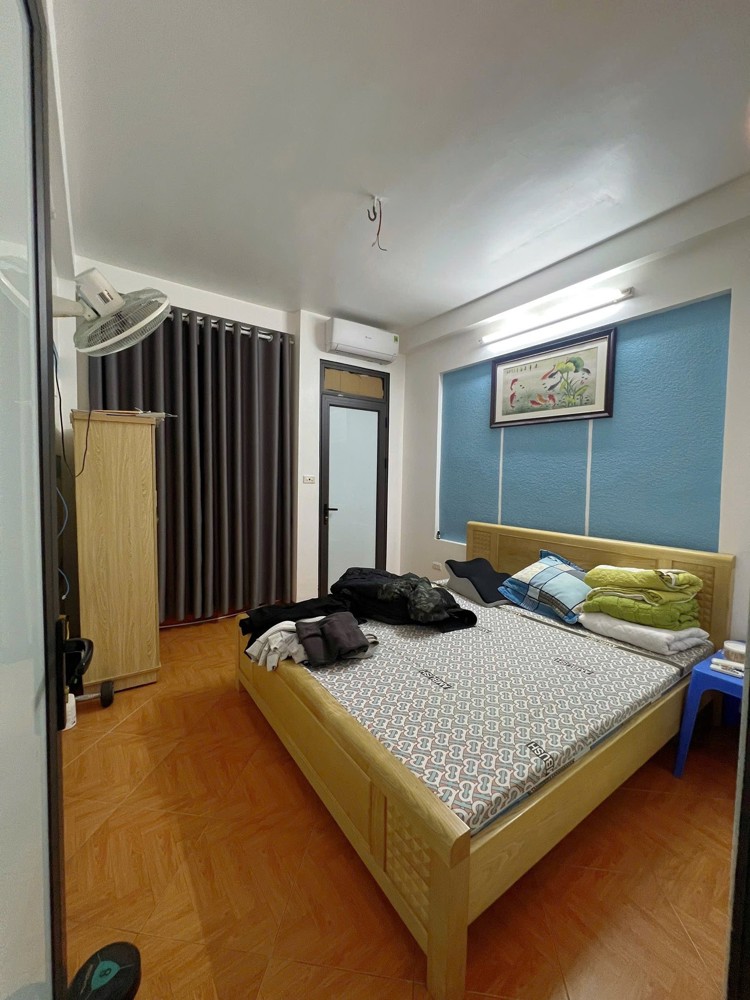 TRUNG TÂM CẦU GIẤY PHỐ YÊN HÒA 35M 6T GIÁ NHỈNH 9 TỶ-NGÕ THÔNG RỘNG, Ô CHỜ THANG MÁY