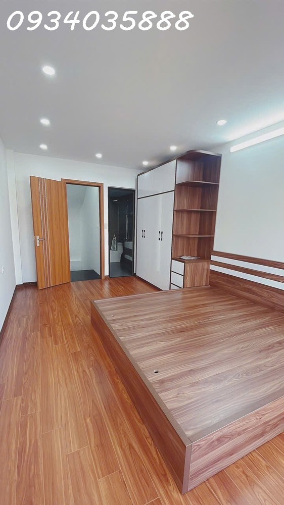 Bán nhà Phúc Lợi 30m² – 5 tầng – Nhà mới – Long Biên