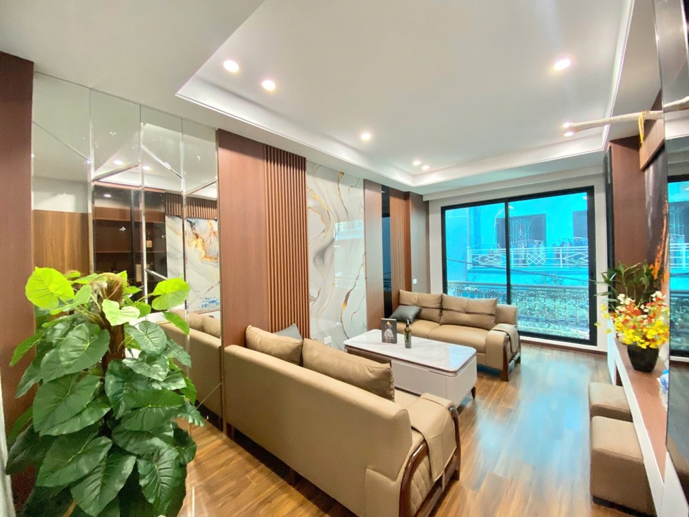 MẶT NGÕ PHỐ LẠC LONG QUÂN 52M  GIÁ 19,3 TỶ- 6 TẦNG THANG MÁY – 2 MẶT THOÁNG- Ô TÔ-GẦN HỒ