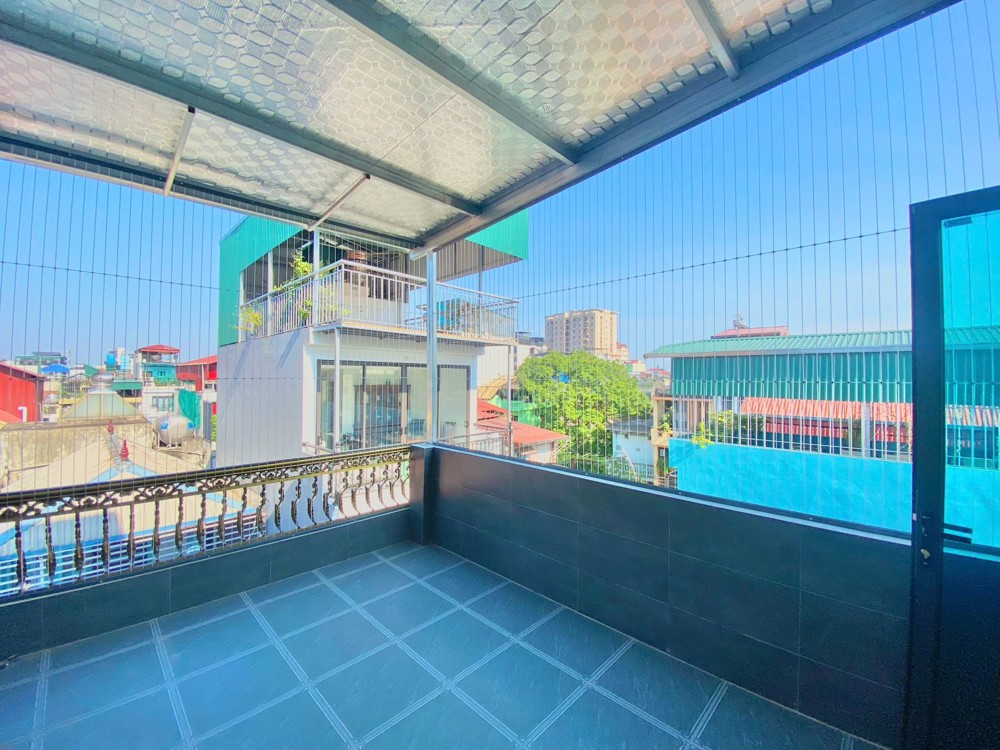 MẶT NGÕ PHỐ LẠC LONG QUÂN 52M  GIÁ 19,3 TỶ- 6 TẦNG THANG MÁY – 2 MẶT THOÁNG- Ô TÔ-GẦN HỒ