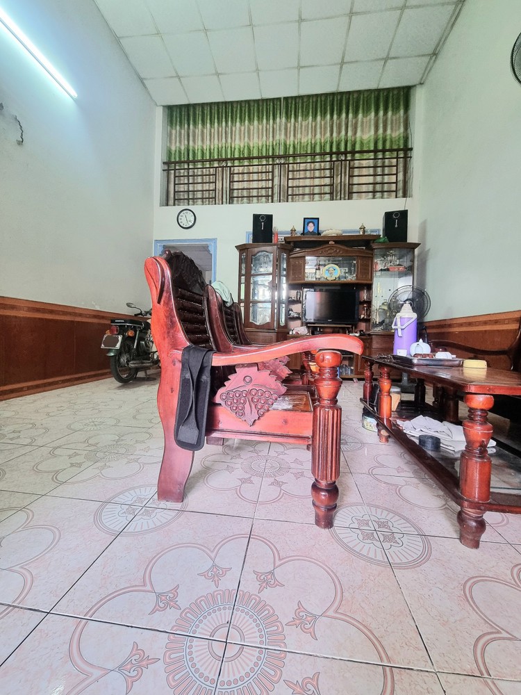 🏡 BÁN NHÀ GÓC 2 MẶT TIỀN TRUNG TÂM DĨ AN – NGANG 7.6M – DT 140M² – GIÁ 7.85 TỶ