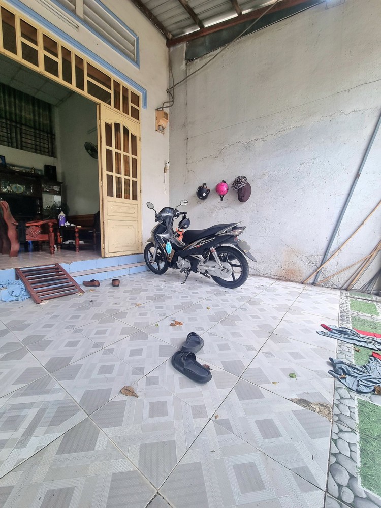 🏡 BÁN NHÀ GÓC 2 MẶT TIỀN TRUNG TÂM DĨ AN – NGANG 7.6M – DT 140M² – GIÁ 7.85 TỶ