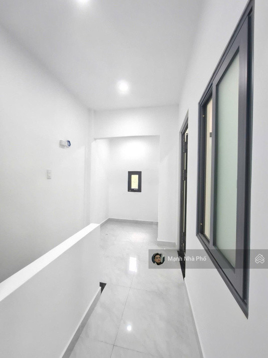 BÁN NHÀ NI SƯ HUỲNH LIÊN P.10 TÂN BÌNH 2 TẦNG 5 X 7 3PN 2WC GIÁ 4.25T TL