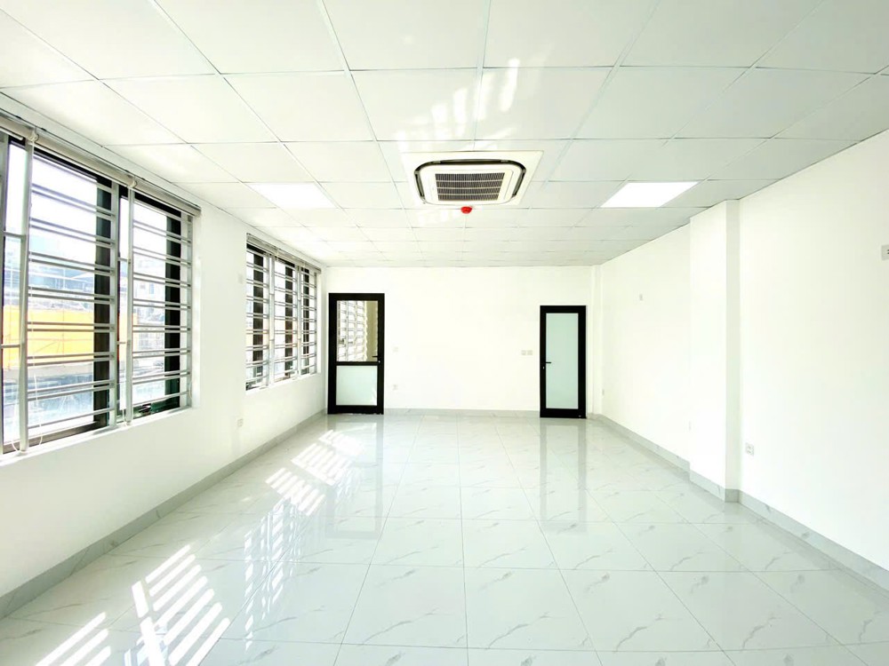 MẶT BẰNG ĐẸP – GIÁ TỐT  – CHÍNH CHỦ CẦN CHO THUÊ TẠI  tầng 3 ngõ 42 Trần Cung