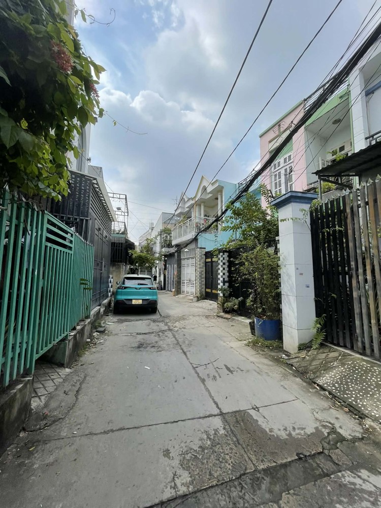 Bán nhà Nguyễn Văn Quá, Q.12, 66m2, 2 tầng, SH, 4.3 tỷ