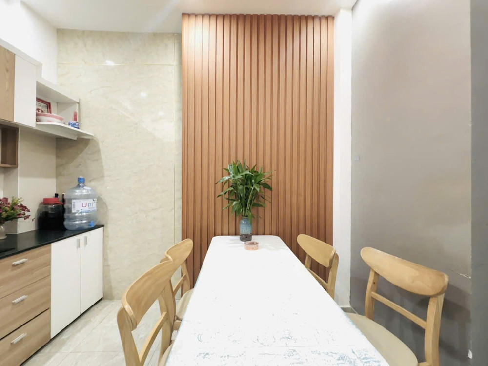 LÔ GÓC - NHÀ MỚI Ở LUÔN - KIỆT THÔNG - 30M RA MẶT TIỀN - TRUNG TÂM