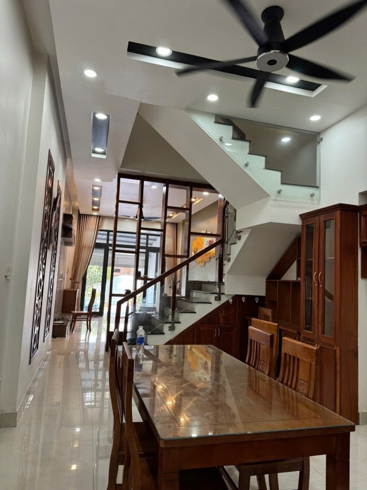 Bán nhà 4 tầng đường 182, Tăng Nhơn Phú A, Q.9, Hồ Chí Minh, diện tích 77m2, giá 7,95  tỷ,