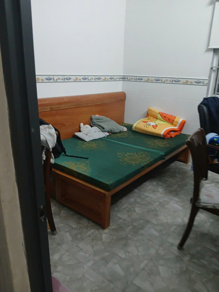 Bán nhà 132m2 P.Trấn Biên,SHR đường xe hơi (có sân xe hơi).Gần ĐH Lạc Hồng