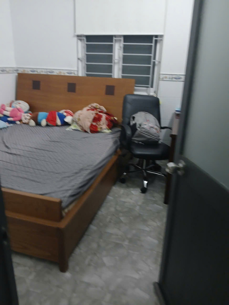 Bán nhà 132m2 P.Trấn Biên,SHR đường xe hơi (có sân xe hơi).Gần ĐH Lạc Hồng