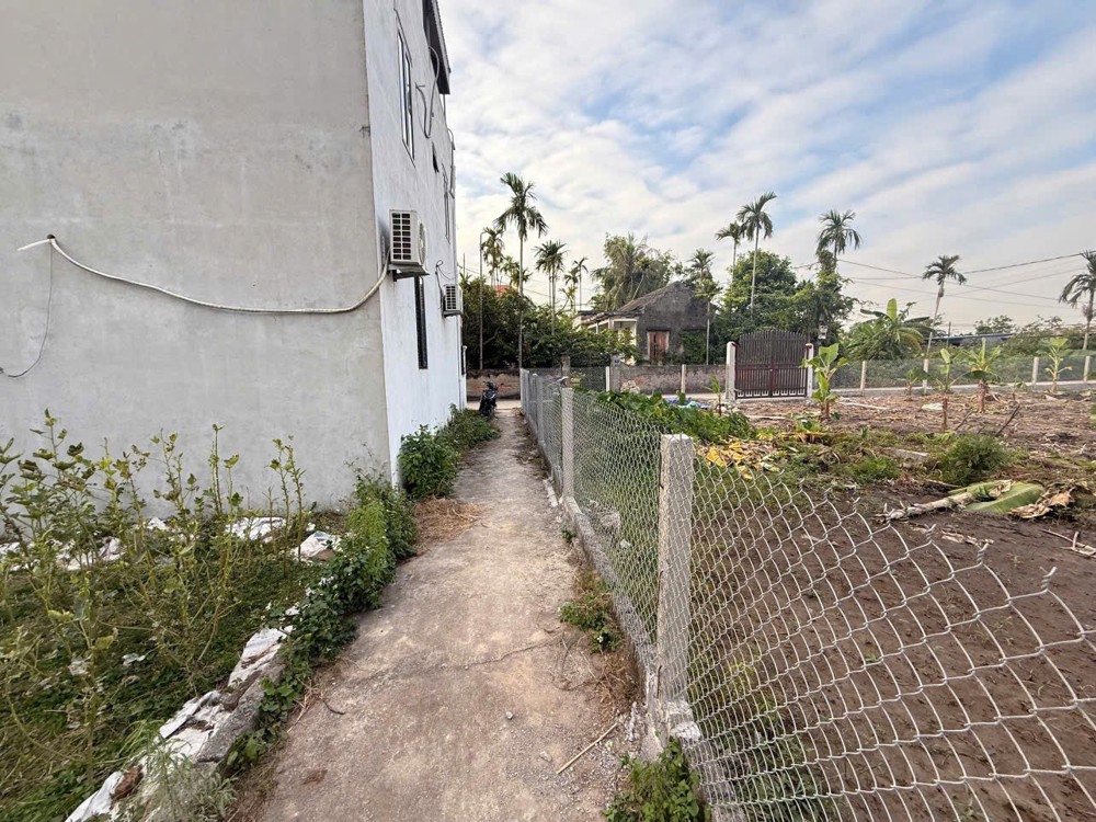 5xx TRIỆU – LÔ ĐẤT HOÀ NGHĨA DƯƠNG KINH – GẦN SÔNG – TẦM TIỀN HIẾM  ZALO 0567 222 555