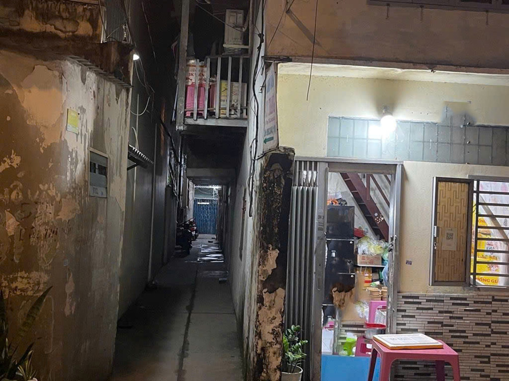 O1786 💖 Giảm 100tr! nhà CMT8 Tân Bình, SHR, 7x10m, 5.x tỷ