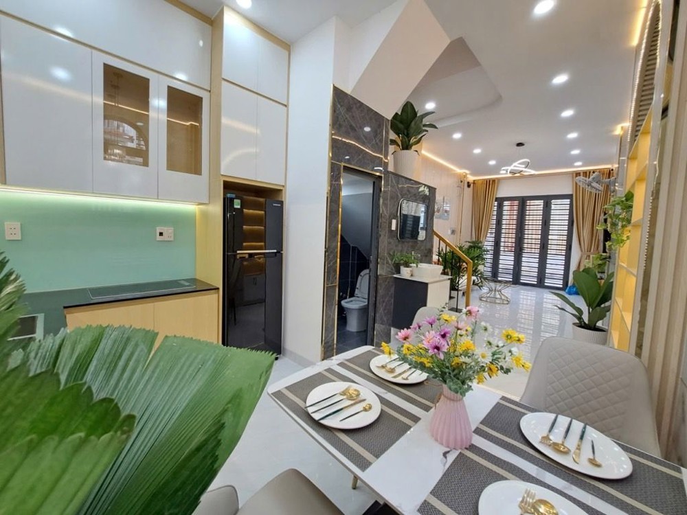 7.6 tỷ có nhà hẻm xe hơi Quang Trung, Quận Gò Vấp – 38.3m², ngang 3.7m