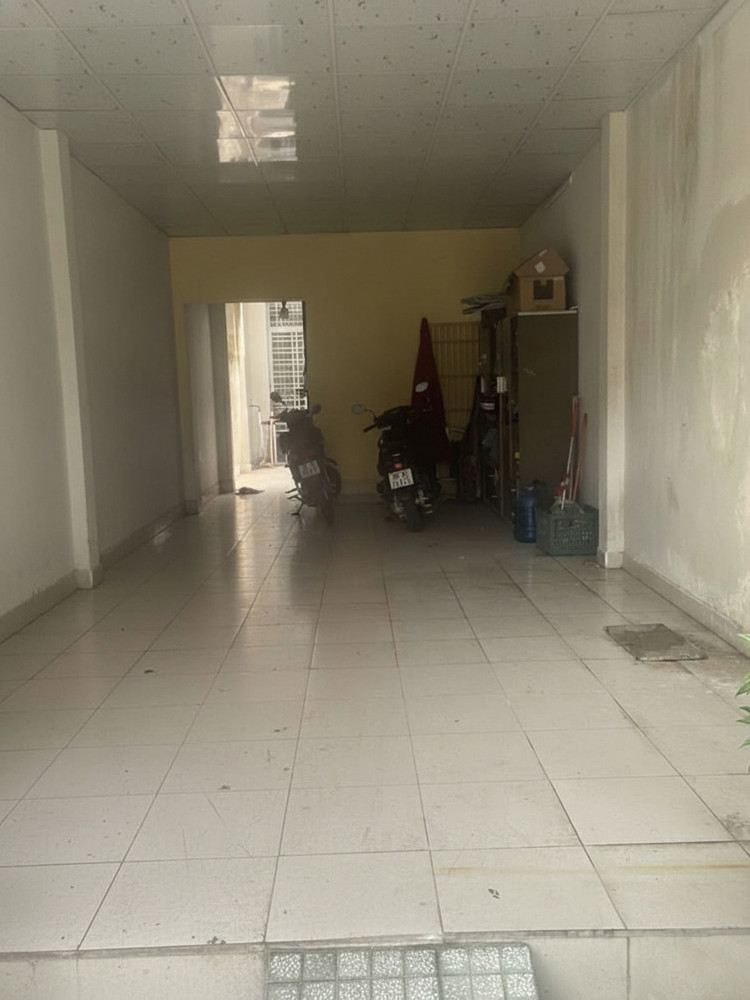 D1787 ⚡️ Giảm 1 tỷ! sát chợ Hạnh Thông Tây, SHR, GPXD, 5.3x7m, 3.x tỷ x nhỏ