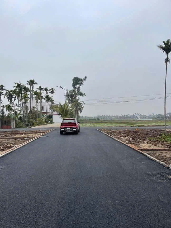 1,3x TỶ – LÔ ĐẤT TỔ 5 HÒA NGHĨA DƯƠNG KINH – ĐƯỜNG NHỰA RỘNG – VỊ TRÍ DÂN CƯ HIỆN HỮU  ZALO 0567