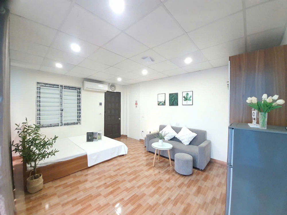 NHÀ ĐẸP 7 TẦNG THANG MÁY CỔ NHUẾ, 80M2 GIÁ 13,5 TỶ BAO BỌC XUNG QUANH BỞI 3 TRƯỜNG ĐẠI HỌC LỚN