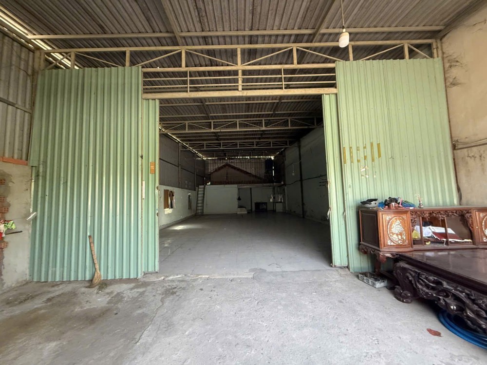 Bán Kho Xưởng 173,2m²,đường Nữ Dân Công, xe container ra vào thoải mái