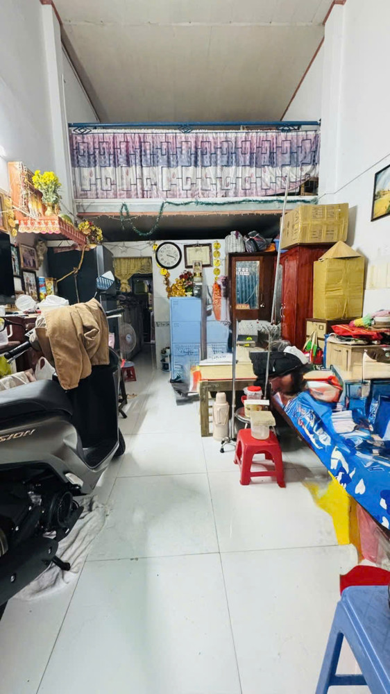 Gấp bán nhà Khánh Hội - Quajajn 4 - 62m2 - 2 tầng - 5 PN - 6.5 Tỷ