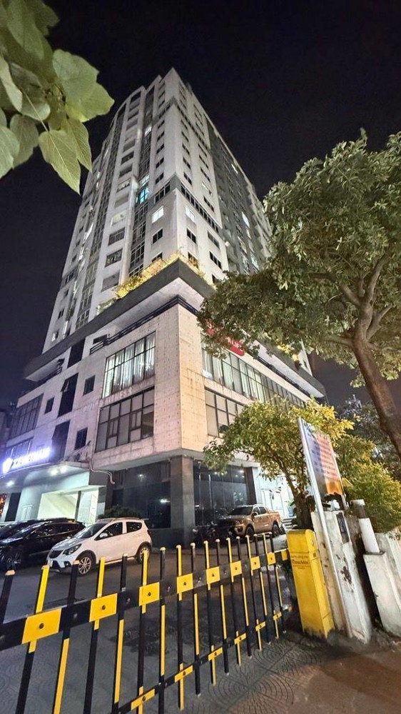 Bán nhà CC Licogi P. Đại Từ, HN, DT 112 m2, giá bán 8.3 tỷ 🔥Mô tả: ☀️ Nhà thoáng, tầng trung, căn g