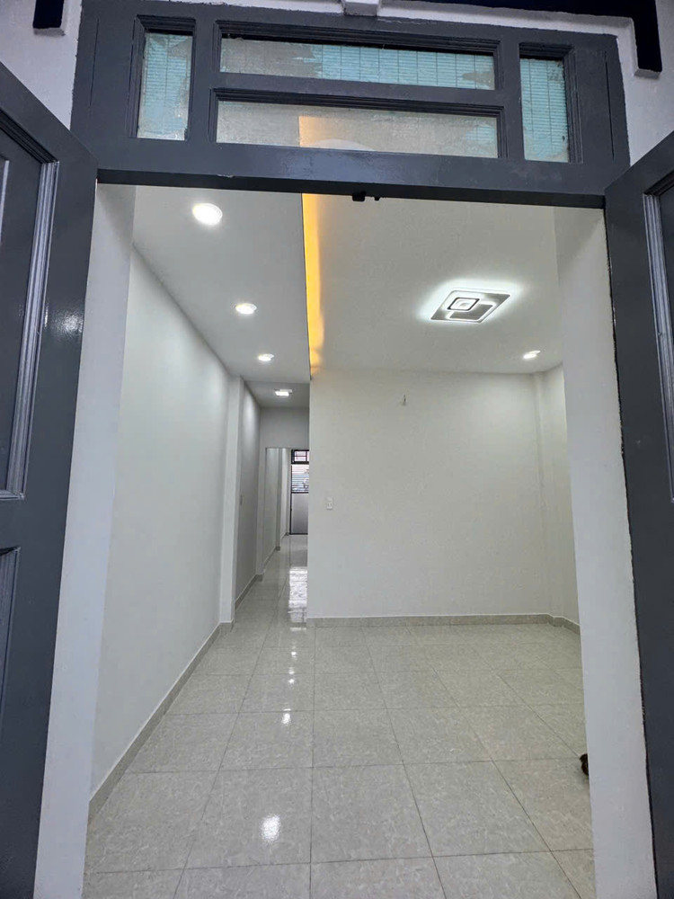 BÁN NHÀ TRUNG CHÁNH CŨ– NAY THUỘC XÃ BÀ ĐIỂM, HÓC MÔN - TPHCM