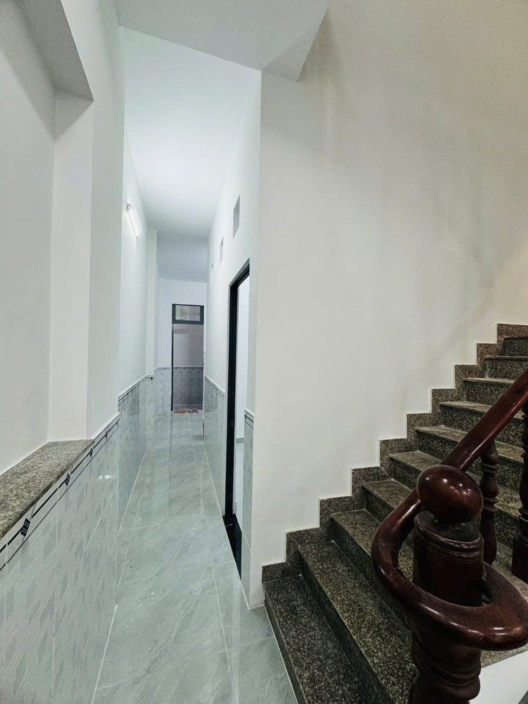 BÁN NHÀ TRUNG CHÁNH CŨ– NAY THUỘC XÃ BÀ ĐIỂM, HÓC MÔN - TPHCM