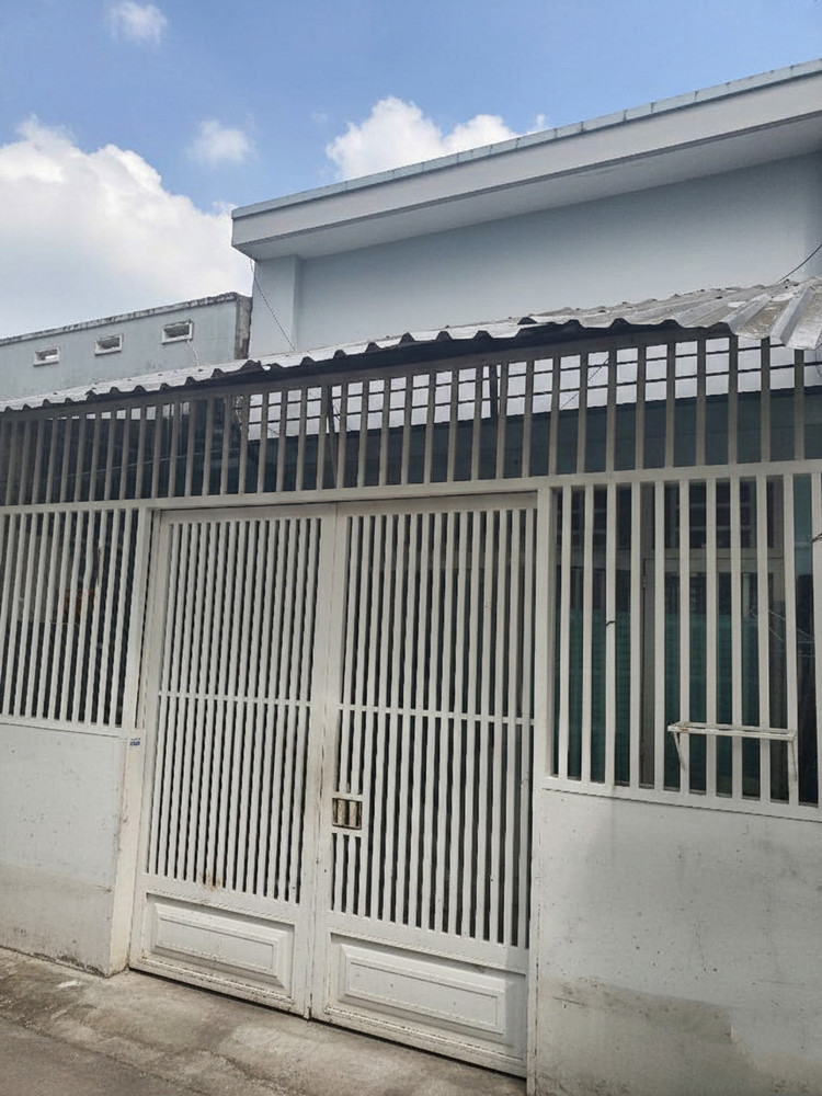 L1791 ⭐️⭐️ Giảm 100tr! Nhà Cống Lở Tân Bình, SHR, Lô góc, HXH, 4.2x19m, 5.x tỷ