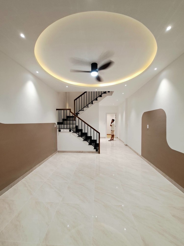 GIÁP LÊ VĂN QUỚI – HẺM 6M Ô TÔ ĐỖ CỬA - 46M² – 2 TẦNG BTCT MỚI ĐẸP - BHHA, BÌNH TÂN