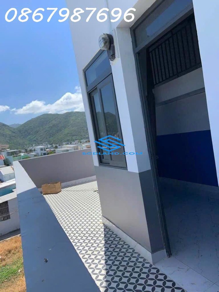 BÁN GẤP! NHÀ PHỐ 4 TẦNG 13 PHÒNG KINH DOANH, ĐANG HỢP ĐỒNG THUÊ DÒNG TIỀN ỔN ĐỊNH – VĨNH TRƯỜNG,