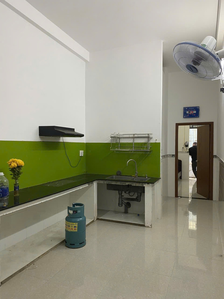 CÒN SÓT 1 CĂN GIÁ TỐT NHẤT KHU VƯC.
BÁN NHÀ 2 TẦNG K LẠC LONG QUÂN HOÀ KHANHS