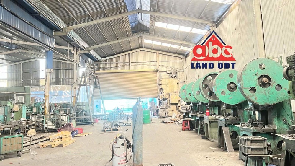 XT677 xưởng cho thuê sản xuất thích hợp nhiều ngành nghề, trống xưởng bàn giao liền