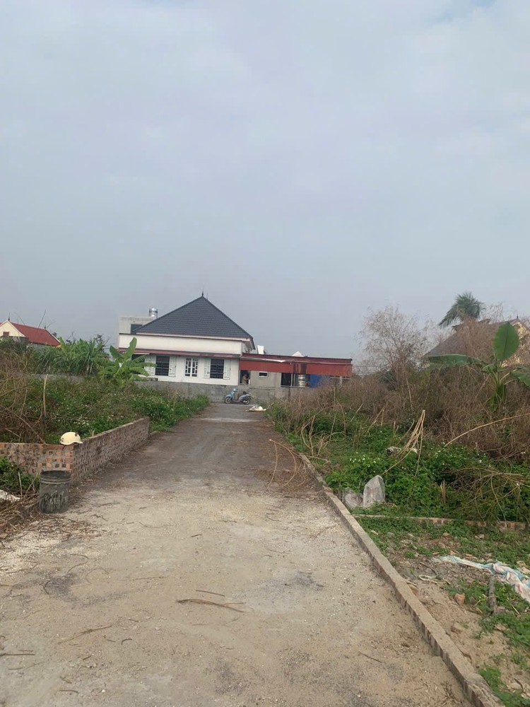 CHỈ 8XX TRIỆU – LÔ ĐẤT KÍNH TRỰC, TÂN PHONG – SAU NHÀ MẶT ĐƯỜNG TRỤC CHÍNH  ZALO 0567 222 555