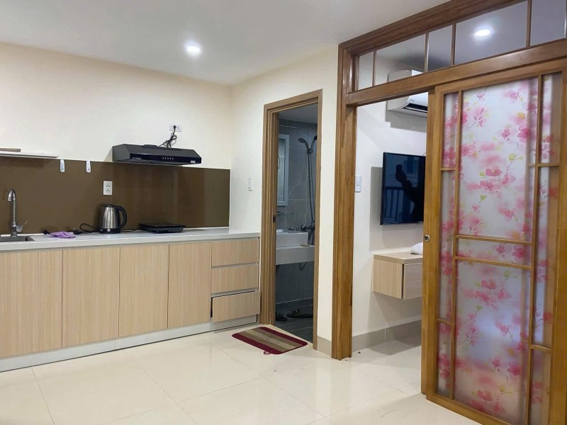 ► Nhà Kiệt Ô tô 5m thấy MT Lý Tự Trọng 105m2, 5 tầng hiện đại, 11 phòng KD, thu 60tr/th 13.x tỷ