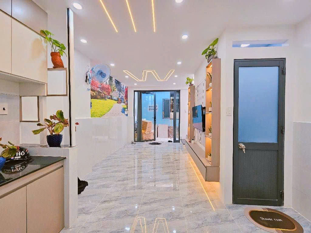 D1799 ⚡️ Giảm 210tr! sát Emart Phan Văn Trị, SHR, Nở hậu, 3.8x7m, 3.x tỷ