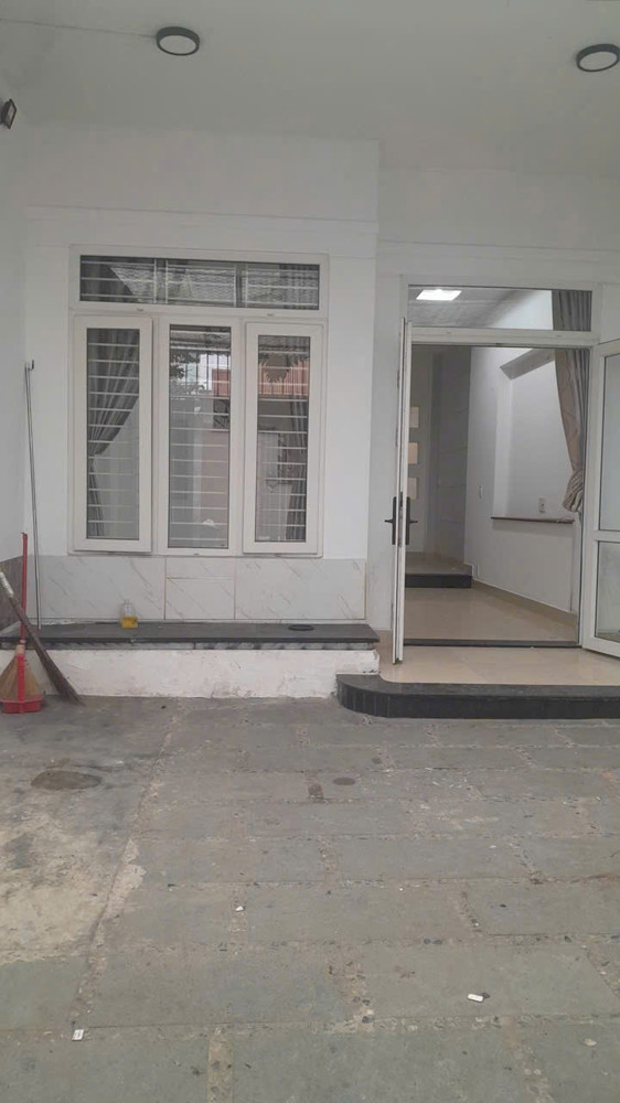 BÁN NHÀ 2 TẦNG K LẠC LONG QUÂN HOÀ KHÁNH