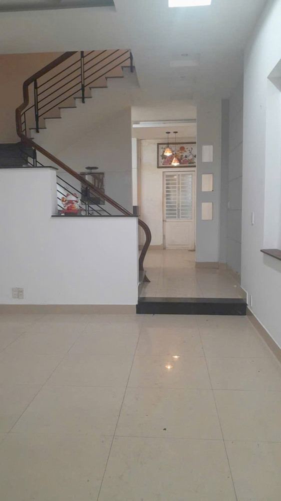 BÁN NHÀ 2 TẦNG K LẠC LONG QUÂN HOÀ KHÁNH