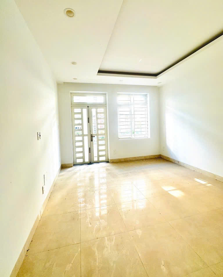 BÁN NHÀ 52m² - 3 TẦNG - BTCT – HẺM Ô TÔ - LINH ĐÔNG THỦ ĐỨC