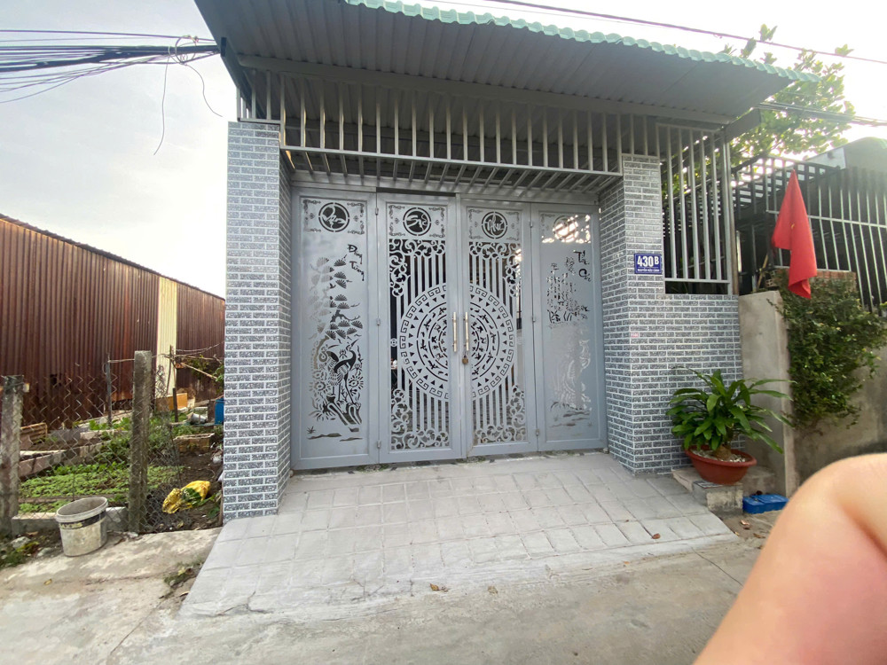 Cho thuê nhà nguyên căn hẻm 430B Nguyễn Hữu Cảnh, Phường 10, TP Vũng Tàu. Nhà mới xây 100%