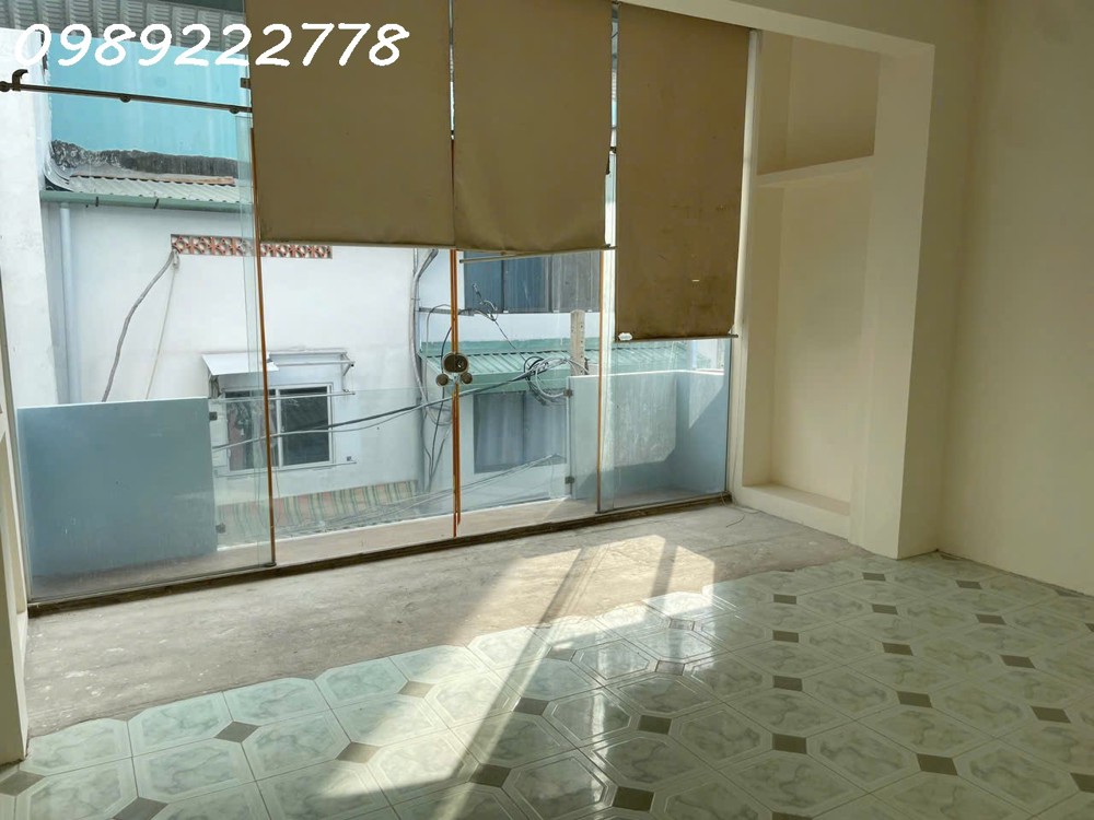 RẺ NHẤT QUẬN 1 3 BƯỚC HXH  THÔNG  - SAU LƯNG CĂN MẶT TIỀN  - 5X13M - CN 61.9m - 2 TẦNG - 3PN