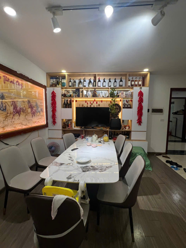 Bán căn hộ chung cư Bộ công an, 102m2, 3 ngủ, 2 vệ sinh 8,9 tỷ