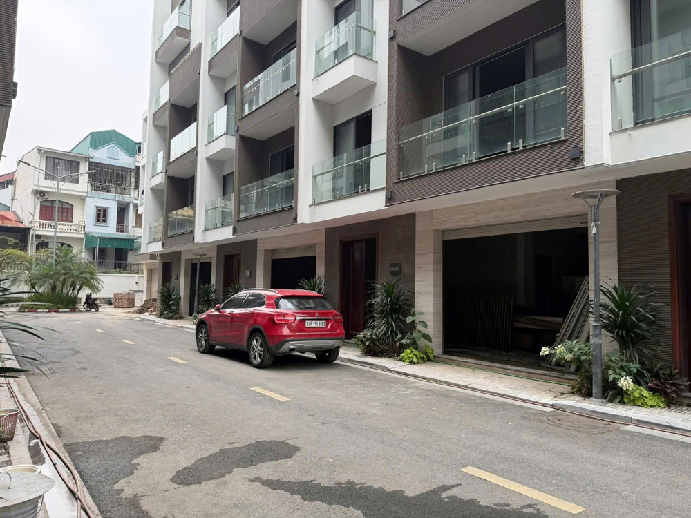 BÁN CĂN BT LIỀN KỀ HD MON NGỌC LÂM 82M2 6 TẦNG X 28.6 TỶ