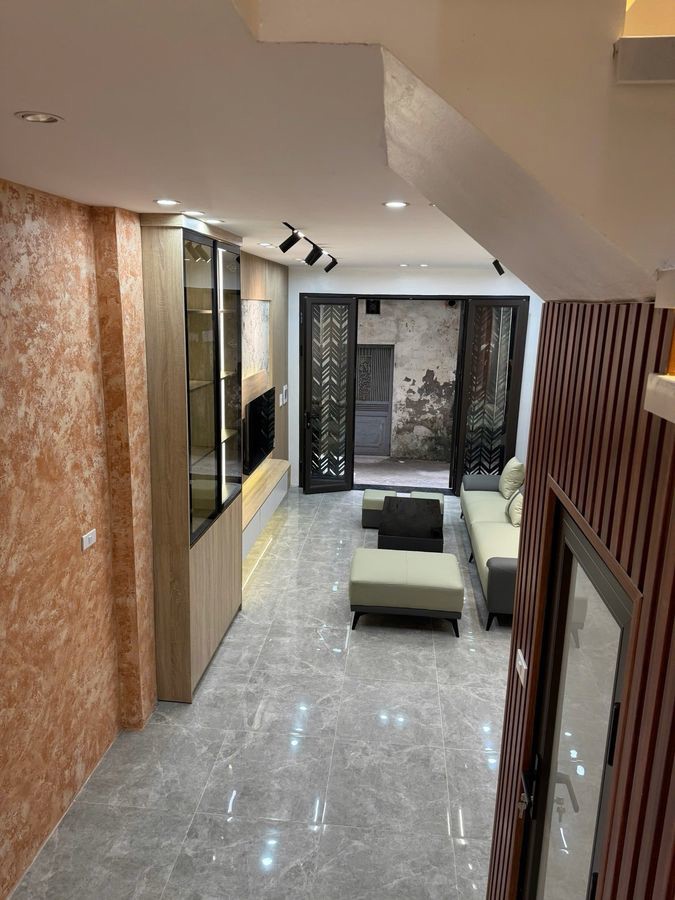 NHÀ MỚI FULL NÔI THẤT Đức Giang 55m2 X 3 Tầng  8.4 Tỷ Long Biên Hà Nội