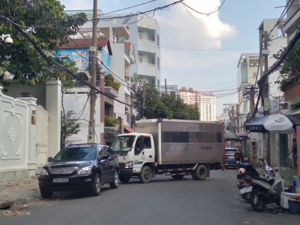 BÁN GẤP NHÀ MẶT TIỀN GIÁ NHÀ HẺM - P11 - Q.11 - 65m²(nở hậu Tài Lộc) 4 Tầng - 8,5 tỷ TL