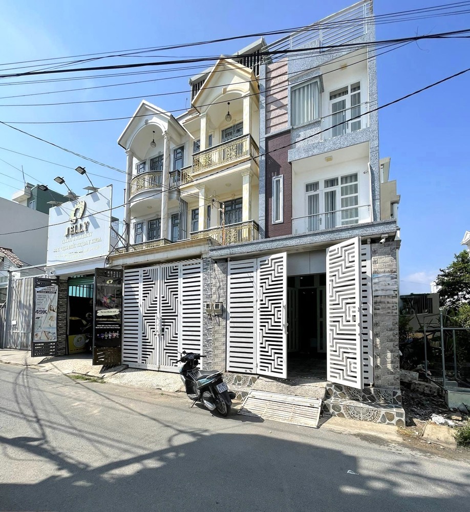 Bán Nhà Hẻm Xe Hơi 7m Đường Quốc lộ 13 64m2 4 Tầng Đúc BTCT Ngay Khu Hồng Long Nhỉnh 7 Tỷ