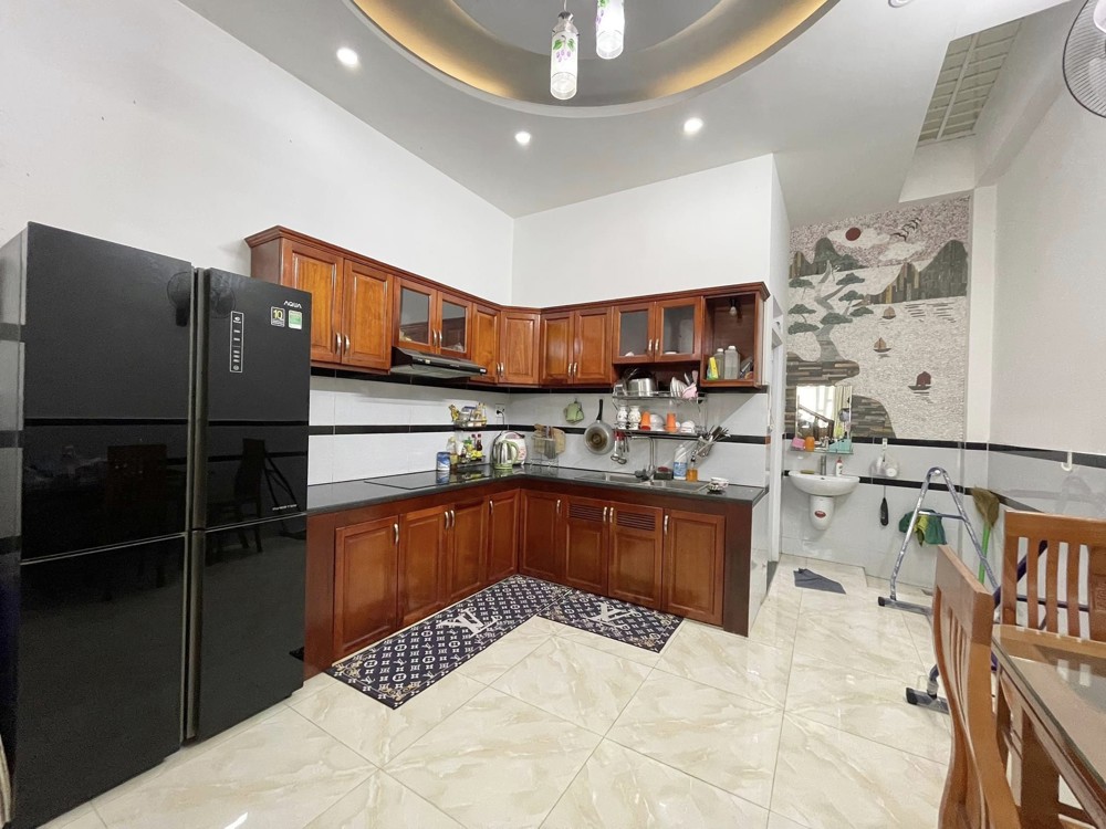 Bán Nhà Hẻm Xe Hơi 7m Đường Quốc lộ 13 64m2 4 Tầng Đúc BTCT Ngay Khu Hồng Long Nhỉnh 7 Tỷ