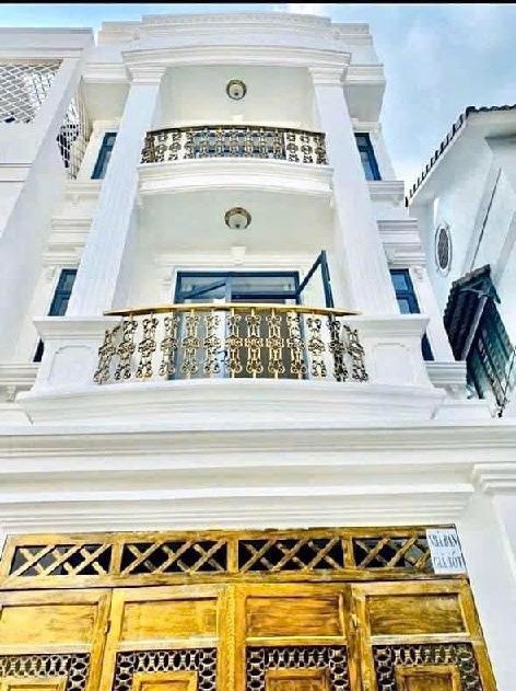 Nhà mới 4 Tầng Đường 6M Linh Đông Ngay Phạm Văn Đồng Full Nội Thất Nhỉnh 6 Tỷ